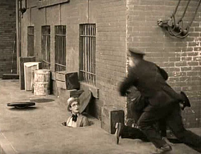 From Hand to Mouth - Filmfotos - Harold Lloyd