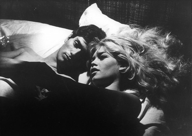 Die Wahrheit - Filmfotos - Sami Frey, Brigitte Bardot