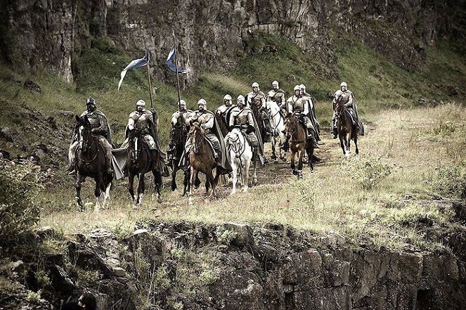 Game of Thrones - The Wolf and the Lion - Photos