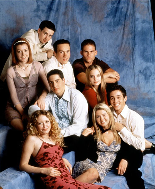 Prci, prci, prcičky - Promo - Eddie Kaye Thomas, Alyson Hannigan, Chris Klein, Seann William Scott, Jason Biggs, Mena Suvari, Natasha Lyonne, Tara Reid, Thomas Ian Nicholas