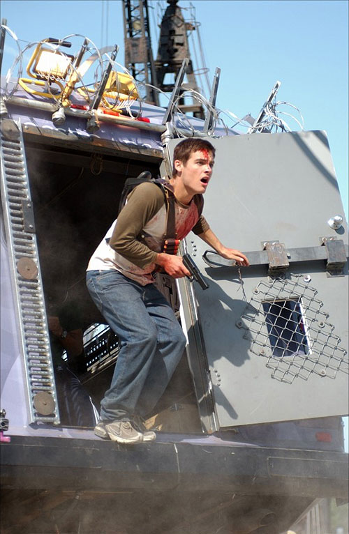 Dawn of the Dead - Photos - Kevin Zegers