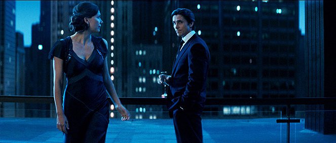Mroczny Rycerz - Z filmu - Maggie Gyllenhaal, Christian Bale