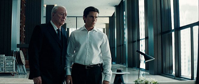 O Cavaleiro das Trevas - Do filme - Michael Caine, Christian Bale