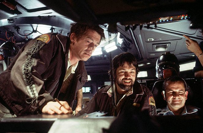Obcy - 8. pasażer "Nostromo" - Z filmu - John Hurt, Tom Skerritt, Ian Holm