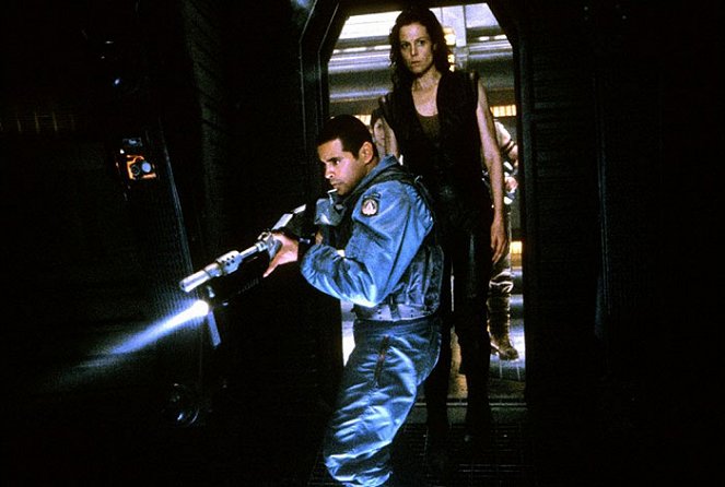 Alien: O Regresso - Do filme - Raymond Cruz, Sigourney Weaver