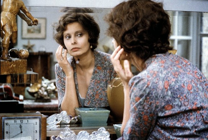 Kohtaaminen Roomassa - Kuvat elokuvasta - Sophia Loren
