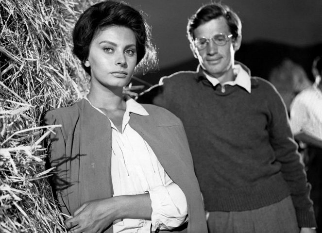 Kaksi naista - Kuvat elokuvasta - Sophia Loren, Jean-Paul Belmondo
