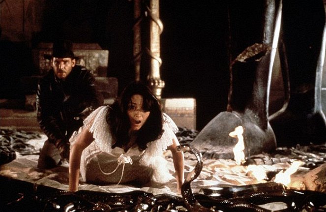 Indiana Jones and the Raiders of the Lost Ark - Photos - Harrison Ford, Karen Allen