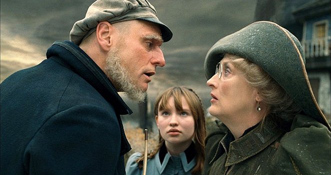 Lemony Snicket's A Series of Unfortunate Events - Photos - Jim Carrey, Emily Browning, Meryl Streep