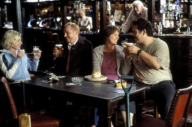 Shaun Of The Dead - Filmfotos - Kate Ashfield, Simon Pegg, Penelope Wilton, Nick Frost