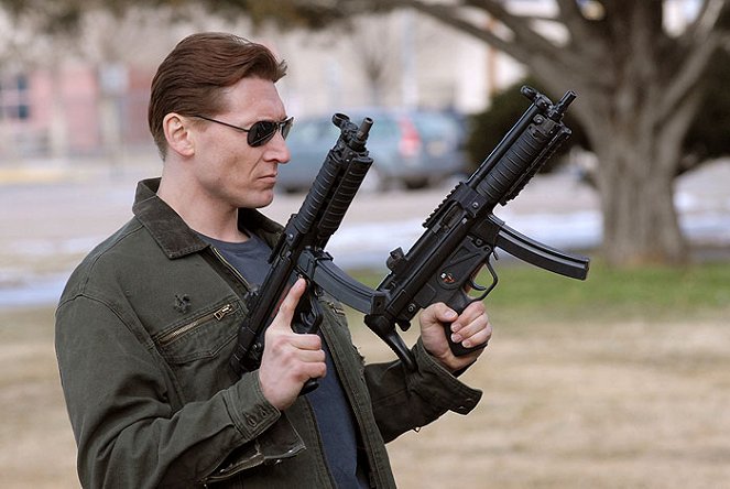 Terminator: The Sarah Connor Chronicles - Season 1 - Pilot - Kuvat elokuvasta