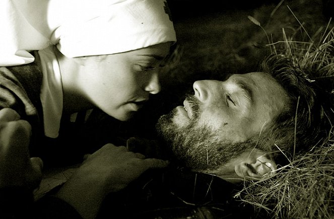 L'amore e la guerra - Kuvat elokuvasta - Martina Stella, Daniele Liotti