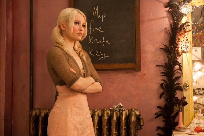 Sucker Punch - Photos - Emily Browning
