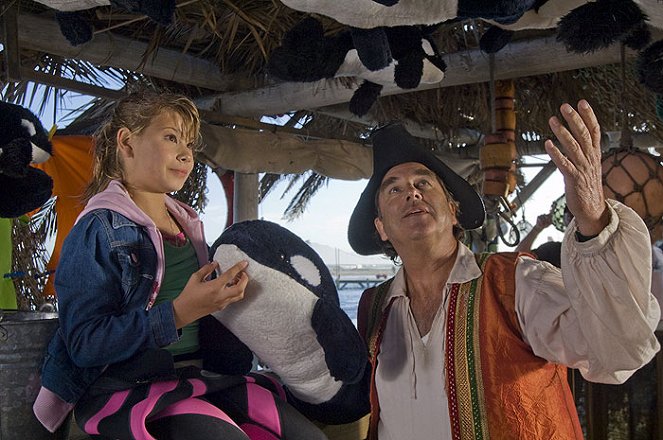 Uwolnić orkę 4: Ucieczka z Zatoki Piratów - Z filmu - Bindi Irwin, Beau Bridges