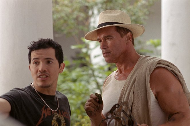 Daño colateral - De la película - John Leguizamo, Arnold Schwarzenegger