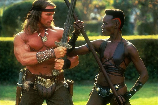 Conan, der Zerstörer - Filmfotos - Arnold Schwarzenegger, Grace Jones