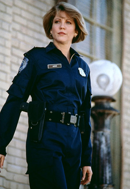 RoboCop 2 - Do filme - Nancy Allen