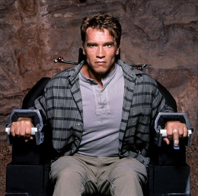 Total Recall - Die totale Erinnerung - Werbefoto - Arnold Schwarzenegger
