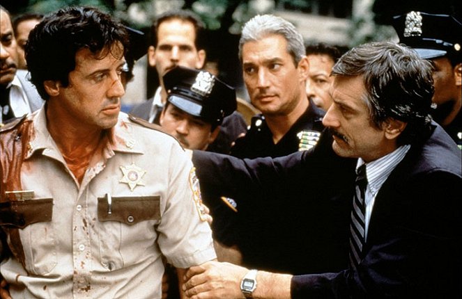 Země policajtů - Z filmu - Sylvester Stallone, Robert De Niro