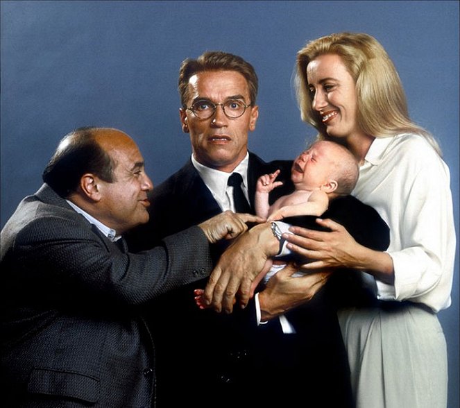 Junior - Promo - Danny DeVito, Arnold Schwarzenegger, Emma Thompson