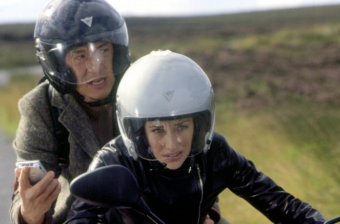 Fei long zai sheng - Van film - Jackie Chan, Claire Forlani