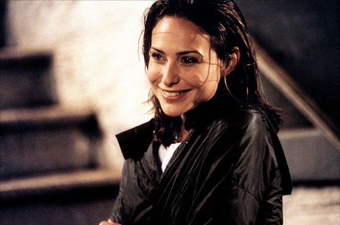 Boys and Girls - Do filme - Claire Forlani