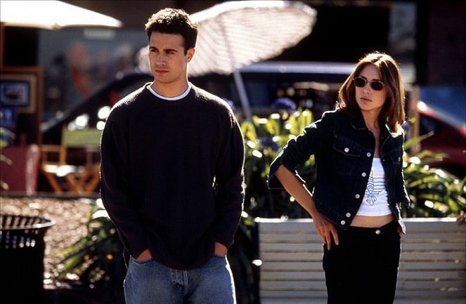 Boys and Girls - Photos - Freddie Prinze Jr., Claire Forlani