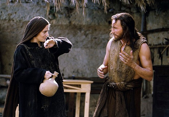 The Passion of the Christ - Van film - Maia Morgenstern, James Caviezel