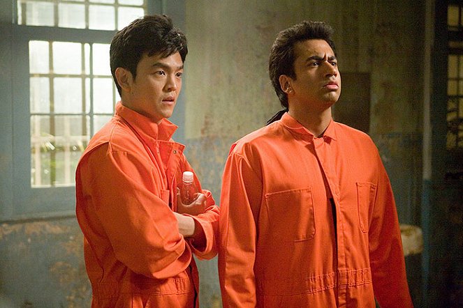 Harold & Kumar Escape from Guantanamo Bay - De filmes - John Cho, Kal Penn