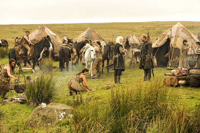 Game of Thrones - The Kingsroad - Van film - Harry Lloyd, Iain Glen