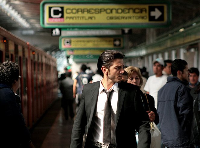 Venganza - Solo quiero caminar - Film - Diego Luna