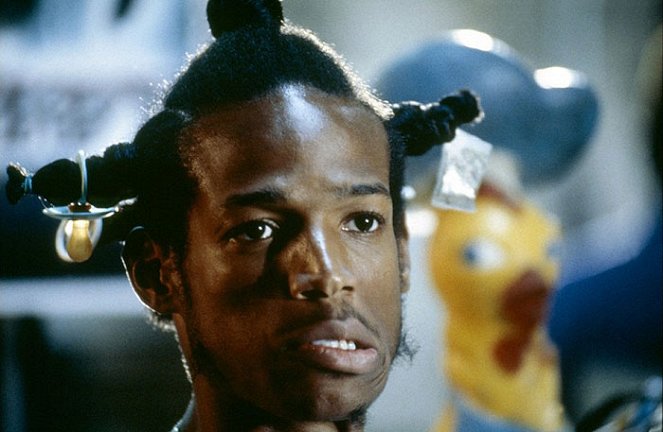 Don't Be a Menace to South Central While Drinking Your Juice in the Hood - Photos - Marlon Wayans