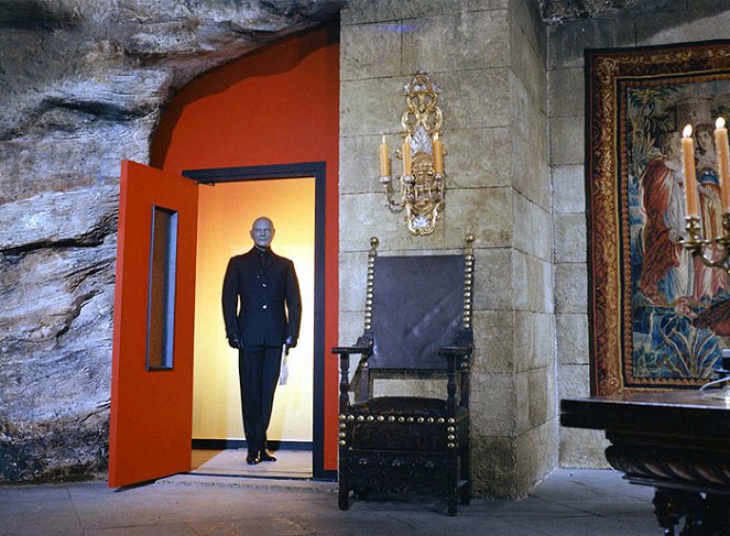 Fantomas - sadan naamion mies - Kuvat elokuvasta - Jean Marais
