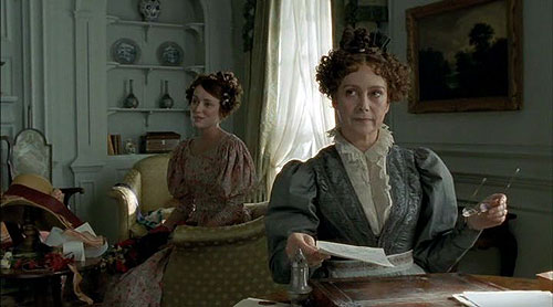 Wives and Daughters - Filmfotos - Keeley Hawes, Francesca Annis