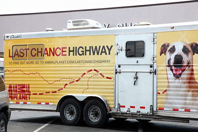 Last Chance Highway - Van film