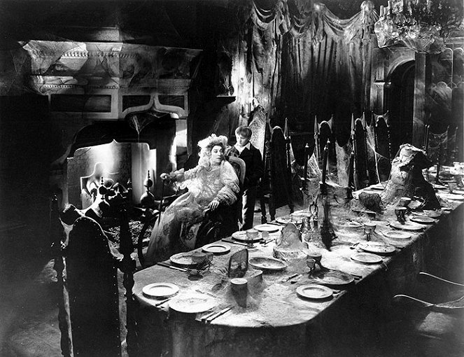 Great Expectations - Van film - Martita Hunt