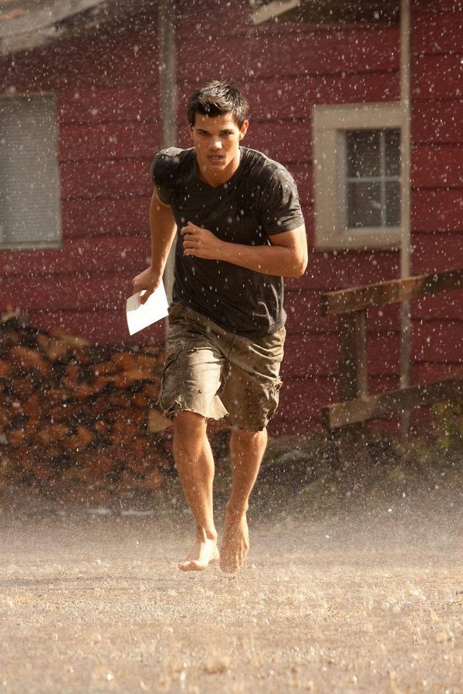 Twilight - Aamunkoi osa 1 - Kuvat elokuvasta - Taylor Lautner