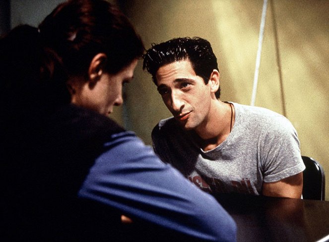 Oxygen - Film - Adrien Brody