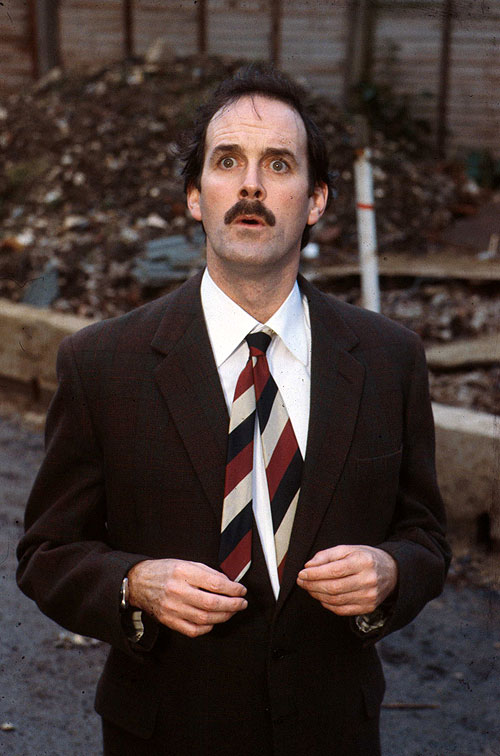 Fawlty Towers - Van film - John Cleese