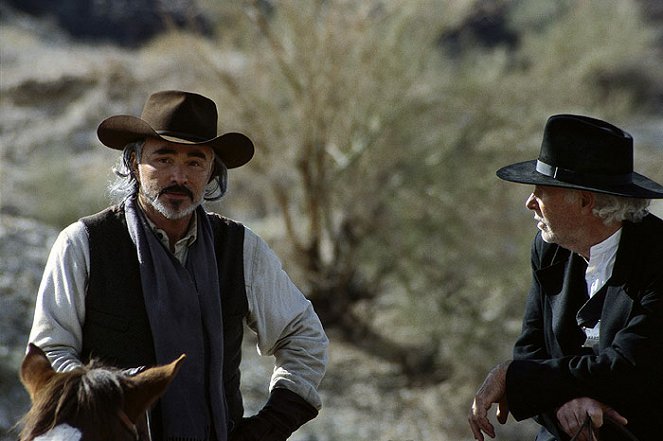 Horká půda - Z filmu - Burt Reynolds, Bruce Dern