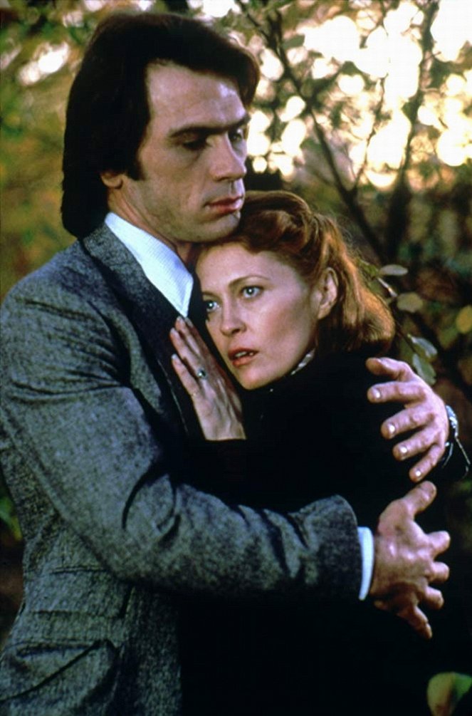 Laura Marsin silmät - Kuvat elokuvasta - Tommy Lee Jones, Faye Dunaway