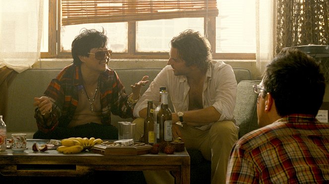 Hangover 2 - Filmfotos - Ken Jeong, Bradley Cooper