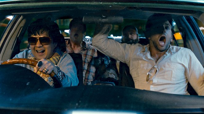 Hangover 2 - Filmfotos - Ken Jeong, Zach Galifianakis, Bradley Cooper