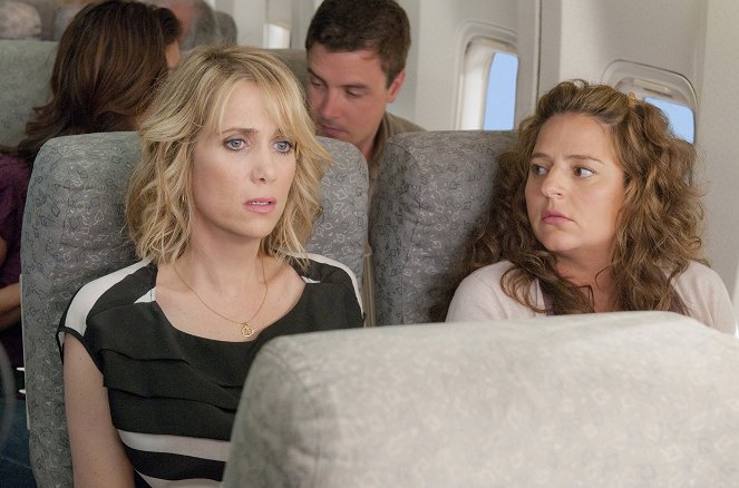 Bridesmaids - Photos - Kristen Wiig, Annie Mumolo