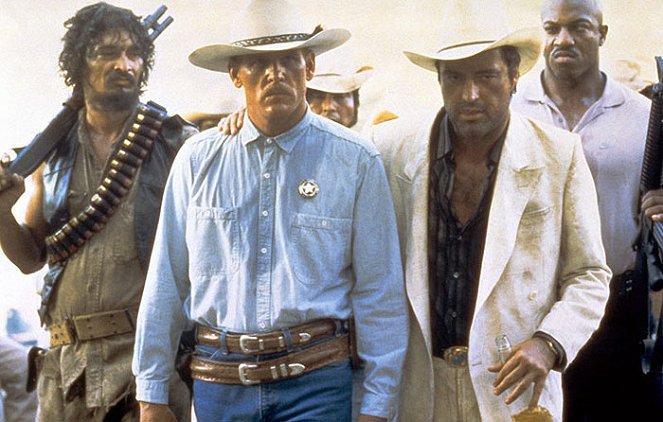 Extreme Prejudice - Filmfotók - Nick Nolte, Powers Boothe, Tommy 'Tiny' Lister