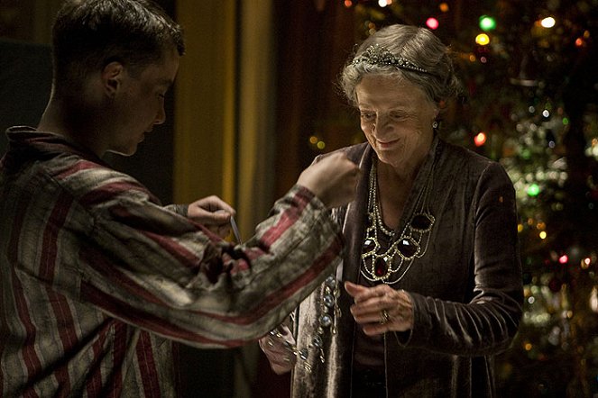 From Time to Time - Do filme - Alex Etel, Maggie Smith