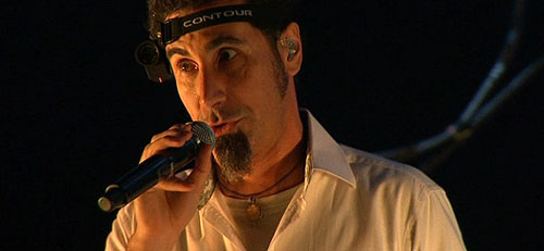 System Of A Down: Rock am Ring 2011 - Filmfotos - Serj Tankian