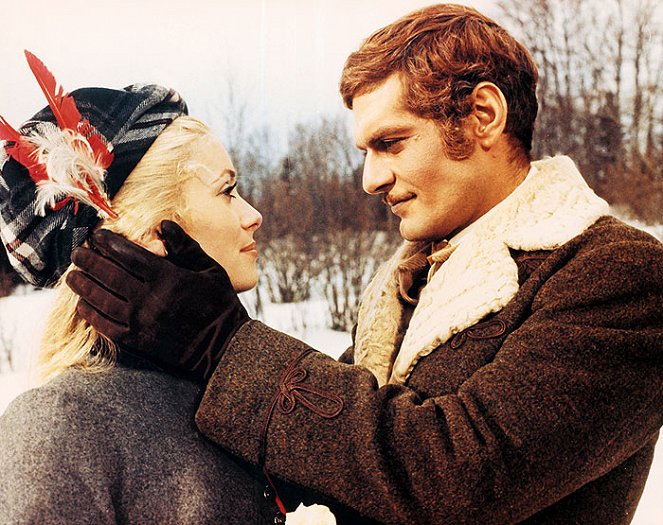 Mayerling - Z filmu - Catherine Deneuve, Omar Sharif