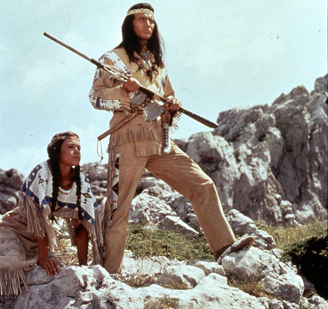 Furia apache - De la película - Marie Versini, Pierre Brice