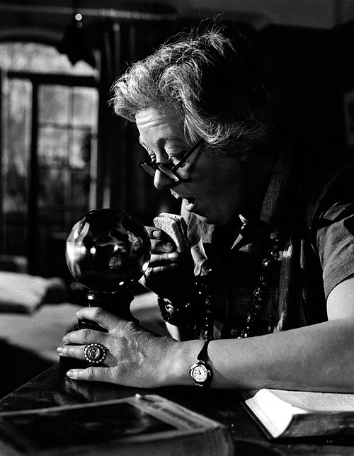Geisterkomödie - Filmfotos - Margaret Rutherford